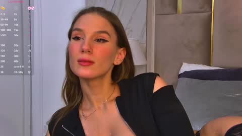 Leslie online show from 02/05/25, 08:32