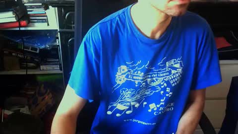 Vampiro Diurno online show from 11/07/25, 10:26