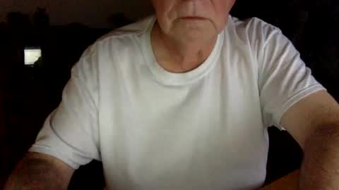 letscum2gether0 online show from 12/23/24, 01:40