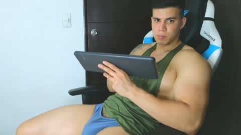 Snapshot of levelingg chatting on 12/06/24, 03:30 levelingg online show from 12/06/24, 03:30