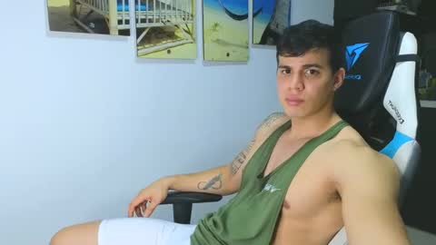 Snapshot of levelingg chatting on 02/09/25, 02:49 levelingg online show from 02/09/25, 02:49