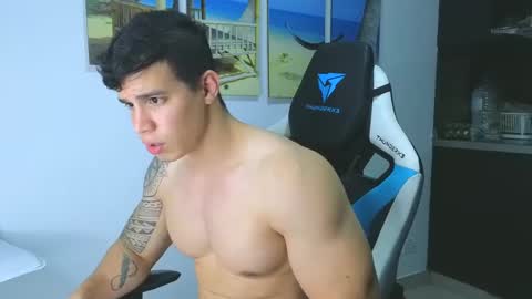 Snapshot of levelingg chatting on 02/13/25, 03:39 levelingg online show from 02/13/25, 03:39