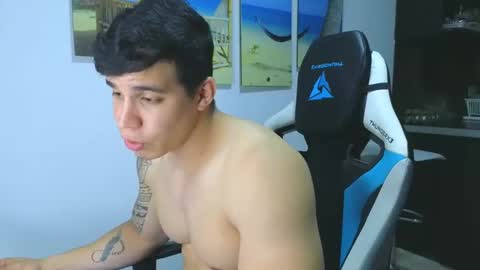 Snapshot of levelingg chatting on 02/16/25, 05:37 levelingg online show from 02/16/25, 05:37