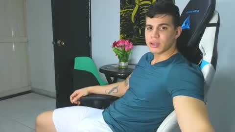 Snapshot of levelingg chatting on 03/12/25, 03:24 levelingg online show from 03/12/25, 03:24