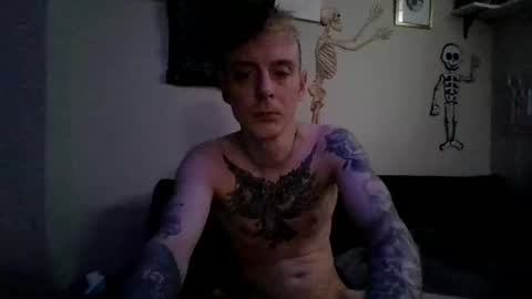 Snapshot of lewd_palindrome chatting on 03/08/25, 06:37 lewd palindrome online show from 03/08/25, 06:37