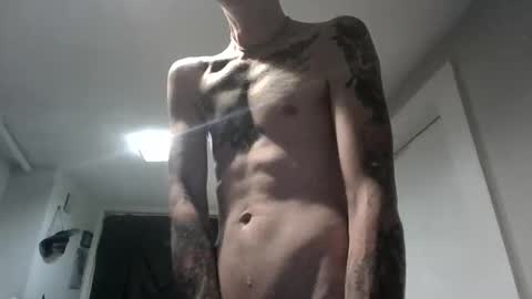 Snapshot of lewd_palindrome chatting on 09/24/25, 04:16 lewd palindrome online show from 09/24/25, 04:16