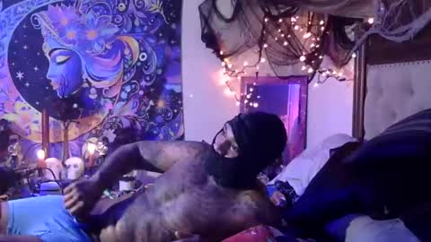 luuluulewinskii online show from 11/23/25, 11:26