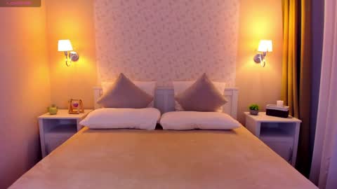 Lexi GTM2 MonWedThurSatSun 1000am-400pm online show from 01/19/25, 08:18