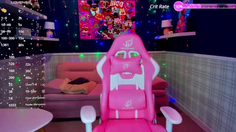 Lexi GTM2 MonWedThurSatSun 1000am-400pm online show from 01/26/25, 08:36