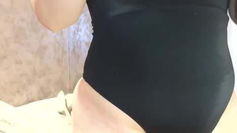 Snapshot of lexi_u_ chatting on 02/17/25, 05:25 LEXXY online show from 02/17/25, 05:25