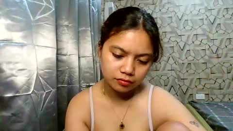 Snapshot of lexielar chatting on 01/09/25, 02:07 LEXIE online show from 01/09/25, 02:07