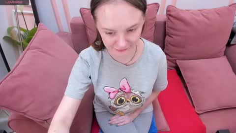 Snapshot of lexihoward chatting on 10/02/25, 06:42 Lexi online show from 10/02/25, 06:42
