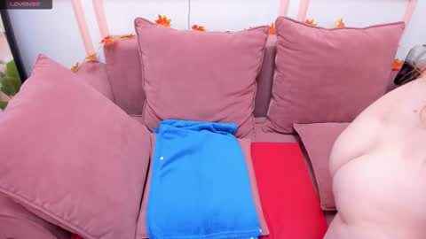 Lexi online show from 10/31/25, 06:47