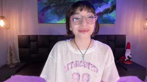 Lexy online show from 12/06/24, 11:57