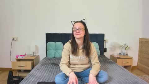 lexyfuun online show from 11/07/25, 08:20