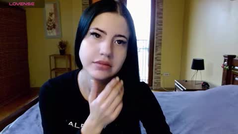 Snapshot of lexyswett chatting on 10/06/25, 12:02 lexyswett online show from 10/06/25, 12:02