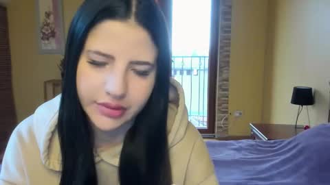 Snapshot of lexyswett chatting on 11/06/25, 08:04 lexyswett online show from 11/06/25, 08:04