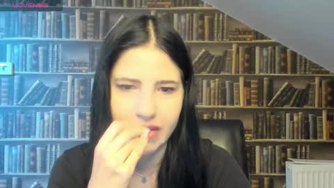 Snapshot of lexyswett chatting on 11/10/25, 08:13 lexyswett online show from 11/10/25, 08:13