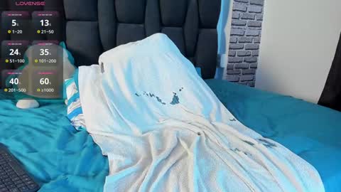 Snapshot of leyton_flexx chatting on 12/07/24, 02:20 L E Y T O N online show from 12/07/24, 02:20