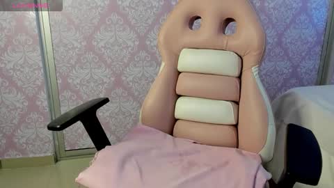 lhea_foxx online show from 10/23/25, 03:06