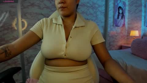 lhea_foxx online show from 11/11/25, 12:32