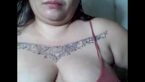 lhiannash33 online show from 11/11/25, 07:58