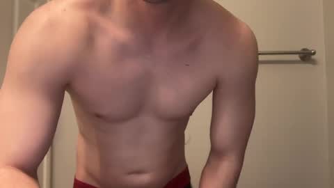 Snapshot of lhotboyl chatting on 02/19/25, 02:44 lhotboyl online show from 02/19/25, 02:44