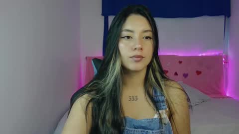 Snapshot of lia_14_ chatting on 02/23/25, 11:44 Lia online show from 02/23/25, 11:44