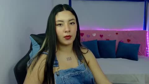Snapshot of lia_14_ chatting on 02/26/25, 02:36 Lia online show from 02/26/25, 02:36