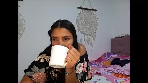 Snapshot of lia_hottie chatting on 11/11/25, 03:06 Lia online show from 11/11/25, 03:06