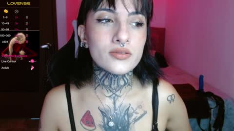 Snapshot of lia_miss2 chatting on 12/28/24, 02:21 lia spicy ig online show from 12/28/24, 02:21