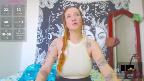 Lia Monroe online show from 10/07/25, 04:04