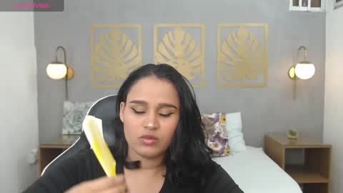 Snapshot of lia_sexx19 chatting on 01/26/25, 02:45 Lia online show from 01/26/25, 02:45