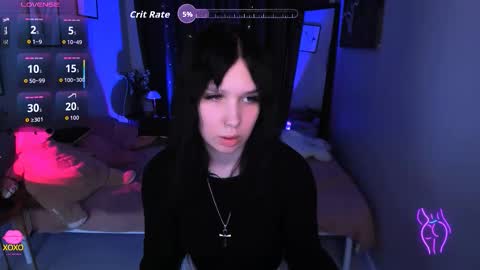 Lia online show from 10/17/25, 08:33