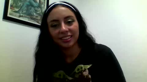 Snapshot of liaa_cute_ chatting on 12/11/24, 09:12 lia online show from 12/11/24, 09:12