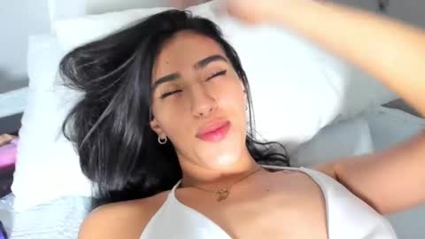 Snapshot of liaflowers chatting on 02/09/25, 06:05 Lia online show from 02/09/25, 06:05