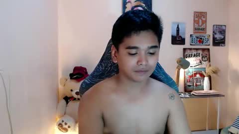 liam_anthonyxx online show from 10/20/25, 10:59
