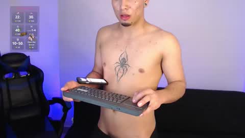 Liam online show from 11/24/25, 03:28