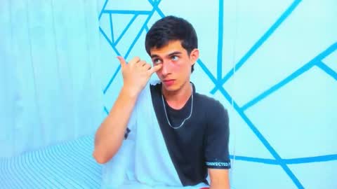 liam_scott7 online show from 09/19/25, 01:07