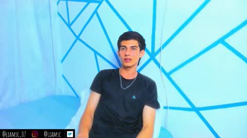 liam_scott7 online show from 09/26/25, 03:49