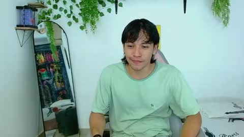 Snapshot of liam_xul chatting on 09/26/25, 06:23 liamxul online show from 09/26/25, 06:23