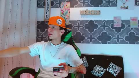 Snapshot of liamblaze chatting on 12/01/25, 12:26 liamblaze online show from 12/01/25, 12:26