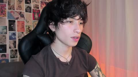 Liam online show from 12/17/24, 06:02