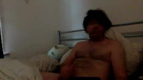 Snapshot of liamj1986 chatting on 10/14/25, 08:04 liamj1986 online show from 10/14/25, 08:04