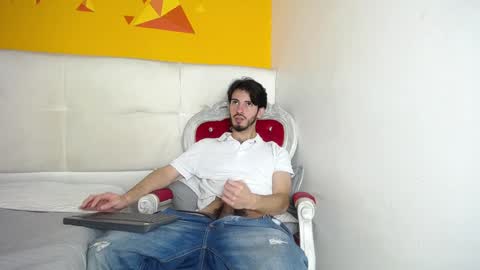 Snapshot of liamluxe chatting on 01/11/25, 03:20 LiamLuxe online show from 01/11/25, 03:20