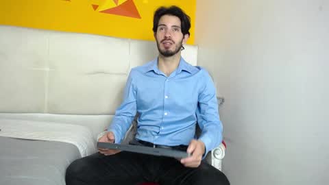 Snapshot of liamluxe chatting on 02/05/25, 11:55 LiamLuxe online show from 02/05/25, 11:55