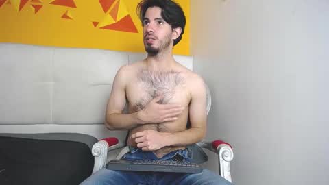Snapshot of liamluxe chatting on 02/13/25, 04:07 LiamLuxe online show from 02/13/25, 04:07