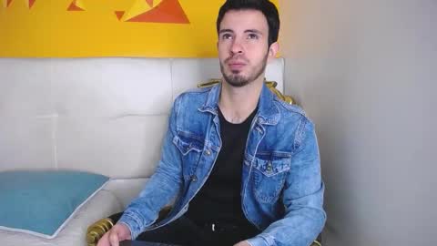 Snapshot of liamluxe chatting on 10/04/25, 01:31 LiamLuxe online show from 10/04/25, 01:31