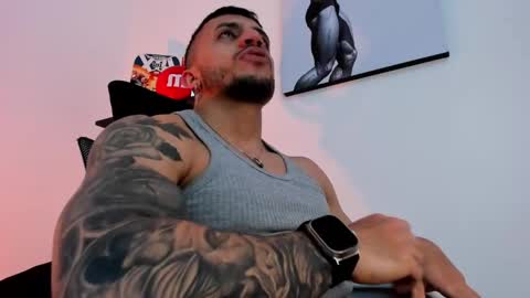 Snapshot of liamreigns_ chatting on 03/03/25, 11:35 liam online show from 03/03/25, 11:35