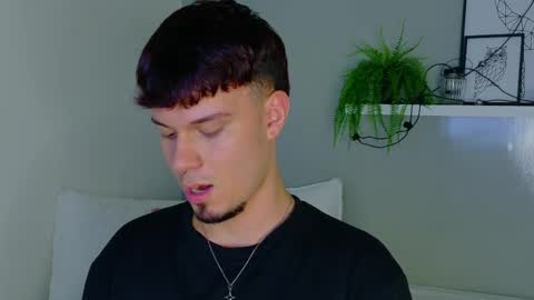 Snapshot of liamthunder05_ chatting on 10/06/25, 07:33 Liam Thunder online show from 10/06/25, 07:33